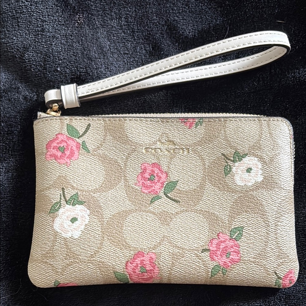 Coach Corner Zip Wristlet In Signature Canvas W Floral Print